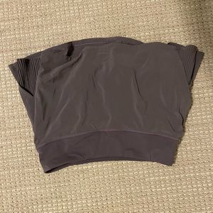 Lululemon Play off the pleats mid rise skirt